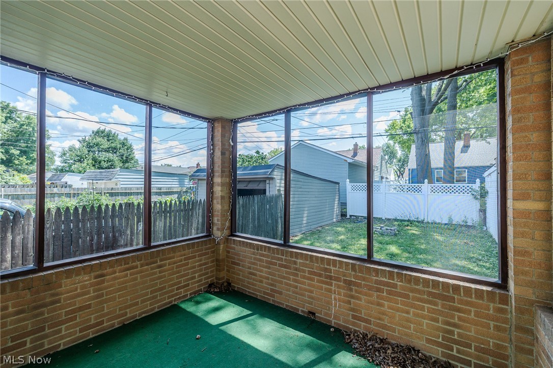 8221 Pelham Drive Parma OH 44129