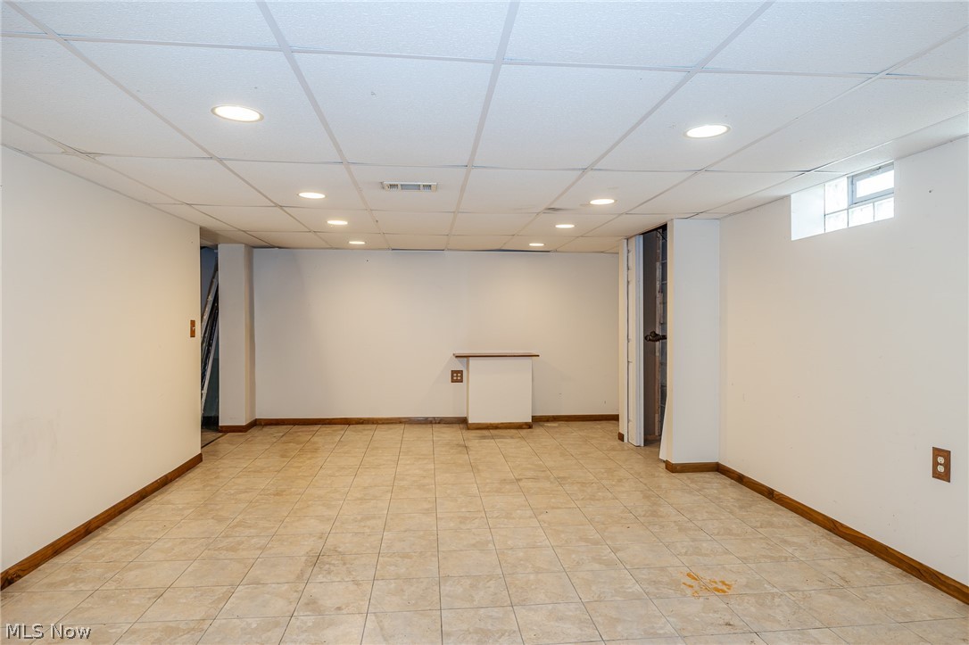 8221 Pelham Drive Parma OH 44129