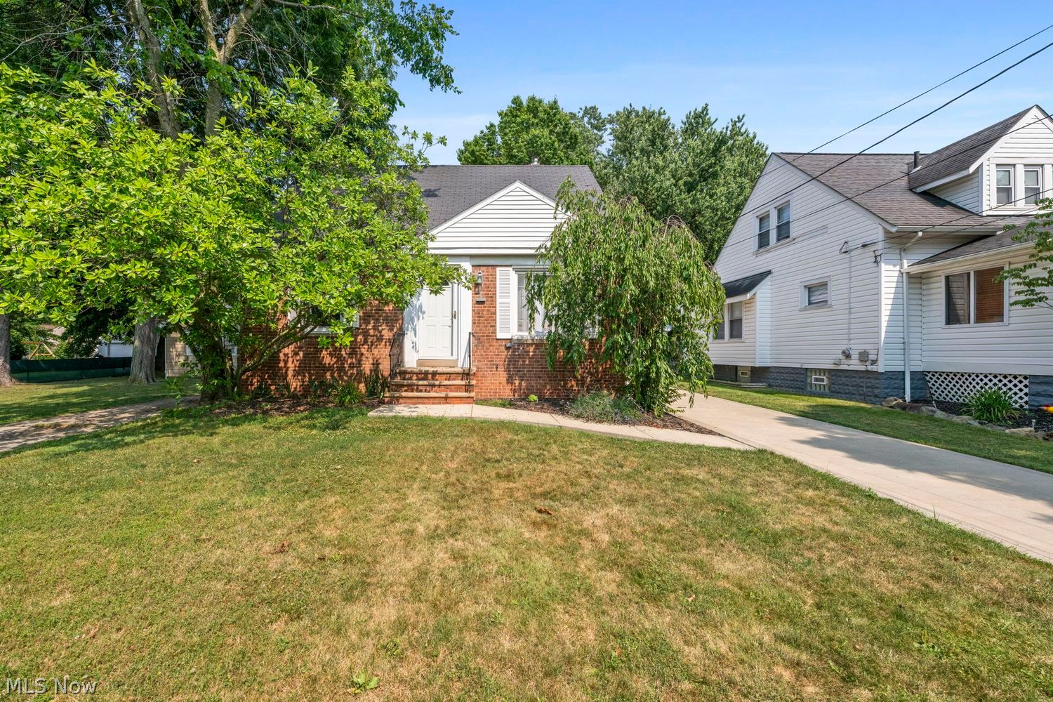 Lyndhurst OH, 1395 Irene Road