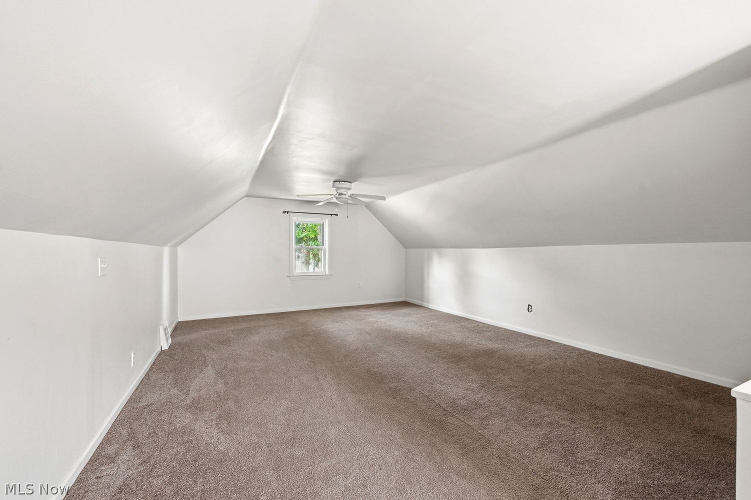1395 Irene Road Lyndhurst OH 44124