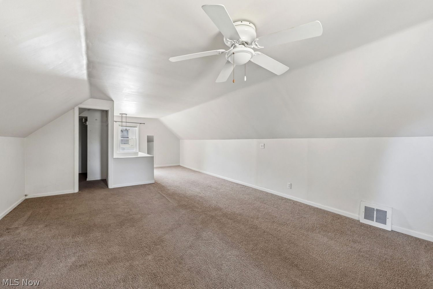 1395 Irene Road Lyndhurst OH 44124