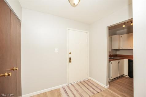 9471 Madison Lane North Royalton OH 44133