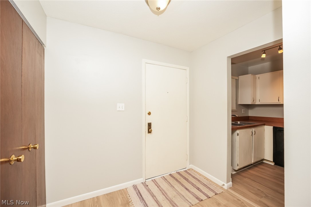 9471 Madison Lane North Royalton OH 44133