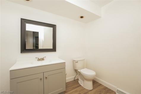 9471 Madison Lane North Royalton OH 44133