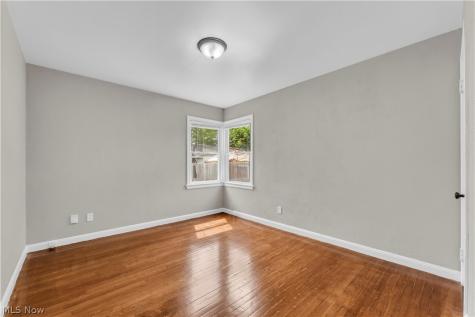 21106 Gardenview Drive Maple Heights OH 44137