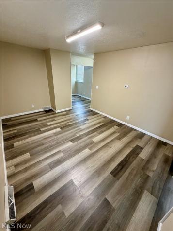 112 N Clover Avenue Niles OH 44446
