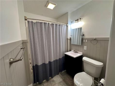1093 N Main Street Akron OH 44310