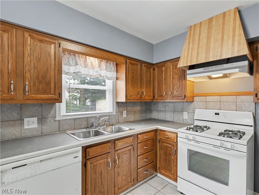 1874 Congo Street Akron OH 44305