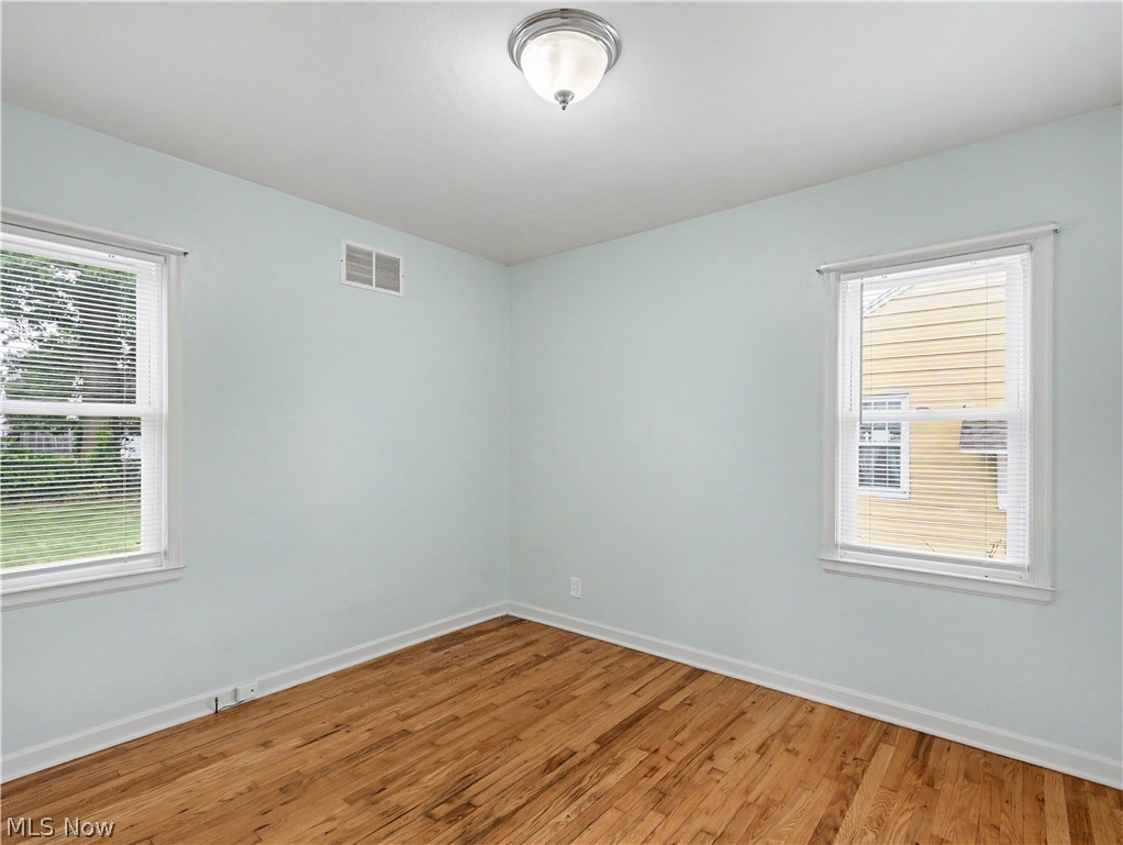 1874 Congo Street Akron OH 44305