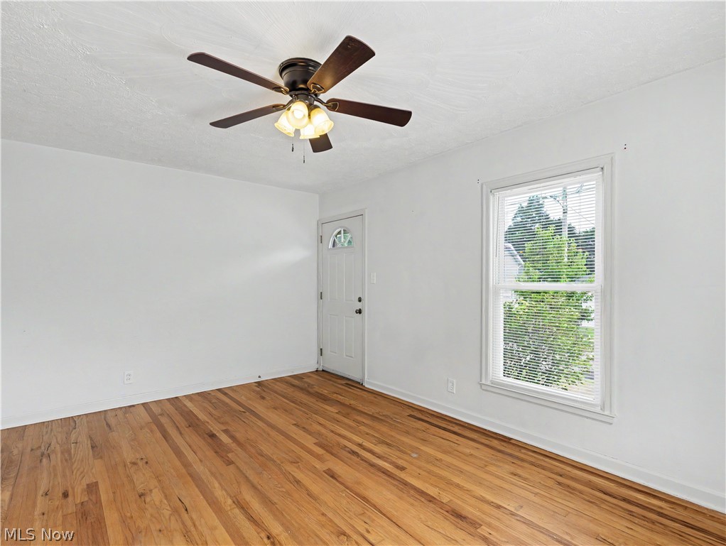 1874 Congo Street Akron OH 44305