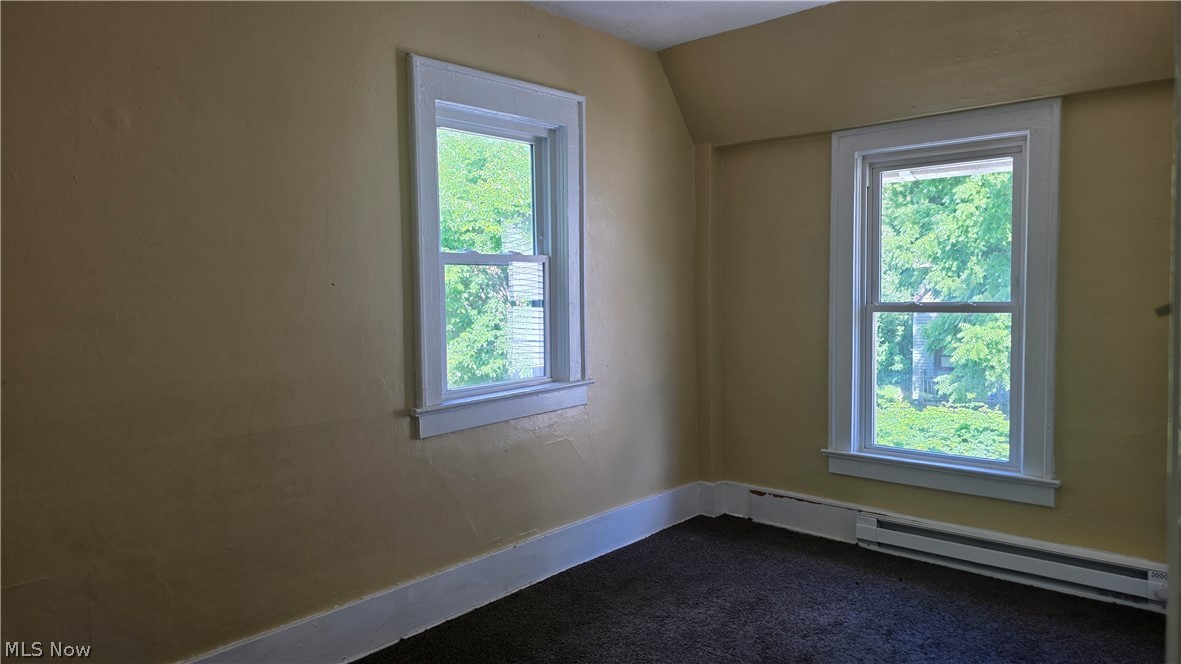 846 Hunter Street Warren OH 44446