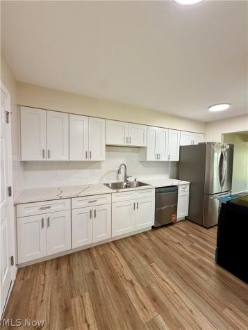 4471 Habersham Lane S Richmond Heights OH 44143