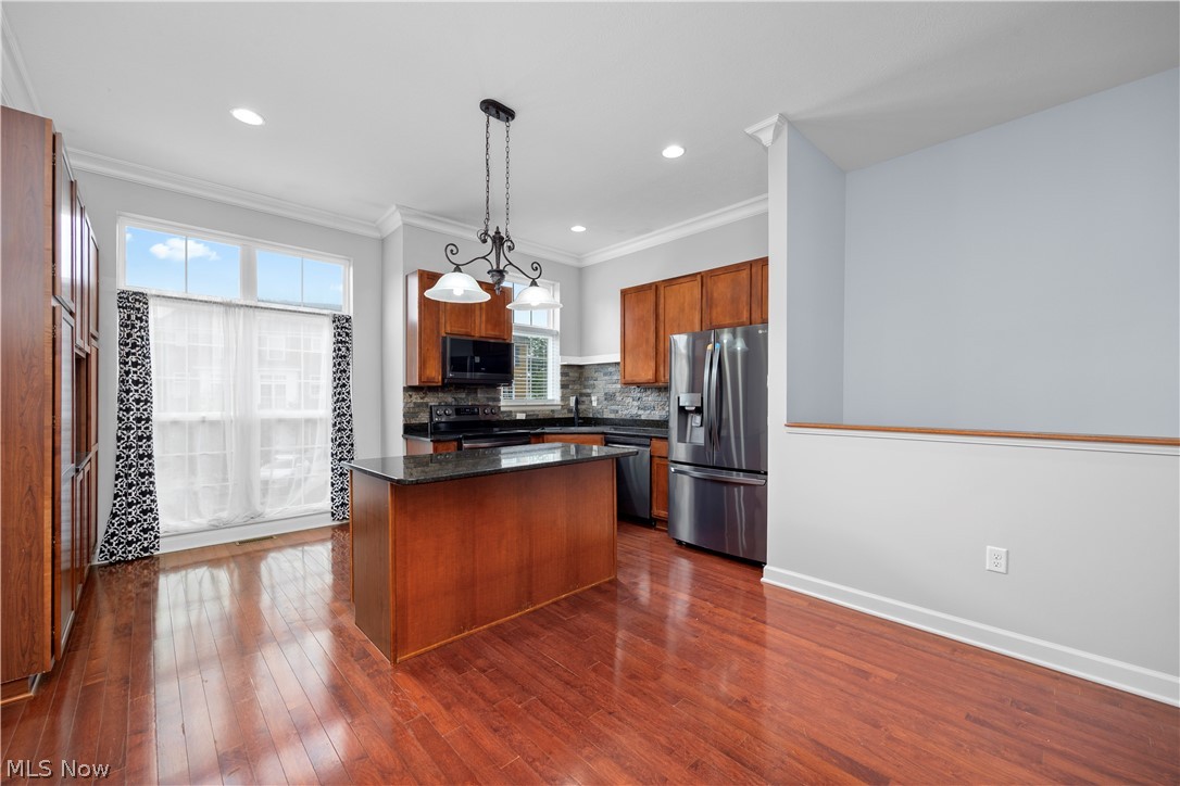37 Grandview Drive Rocky River OH 44116