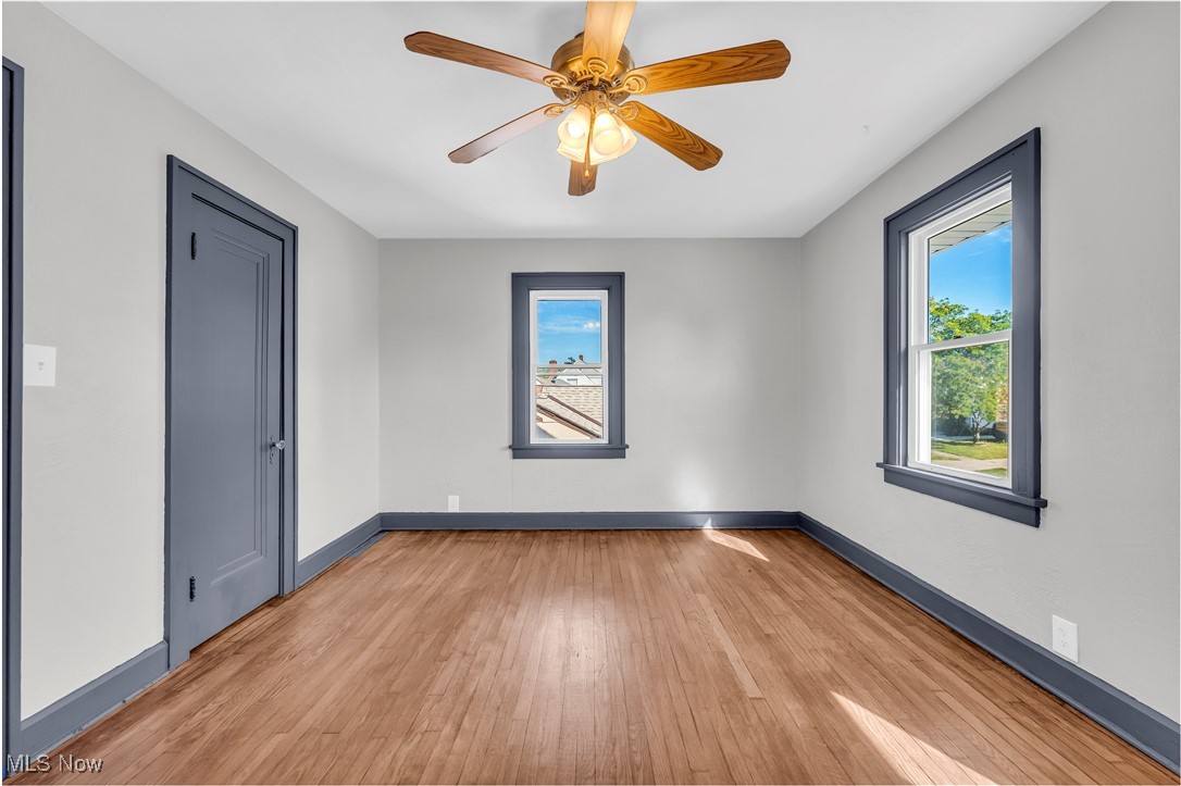 8302 Pinegrove Avenue Parma OH 44129