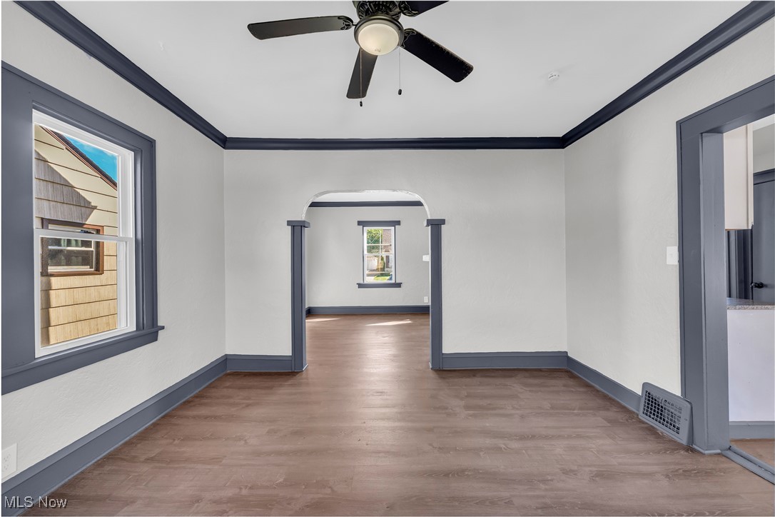 8302 Pinegrove Avenue Parma OH 44129