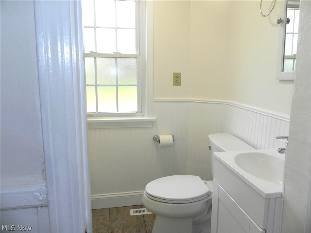 225 Fay Avenue Avon Lake OH 44012
