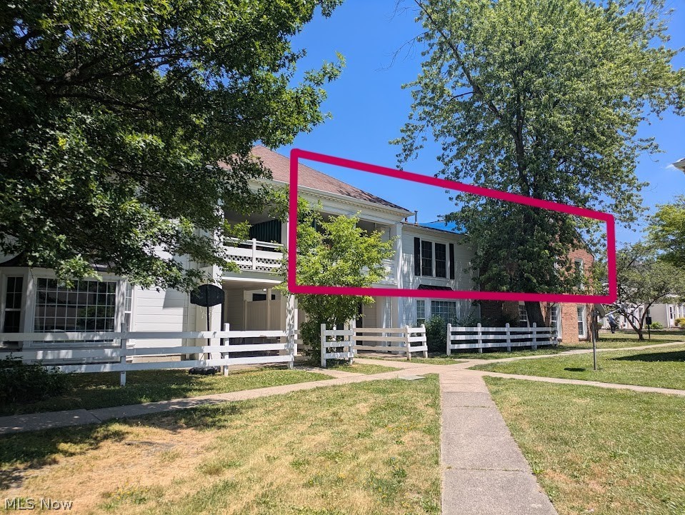 25 Trenton Square Euclid OH 44143