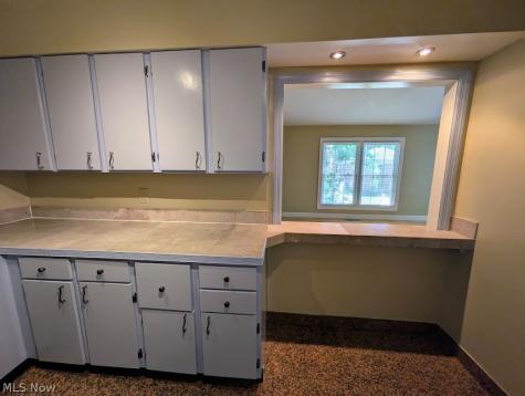 25 Trenton Square Euclid OH 44143