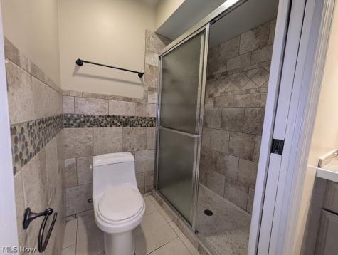 25 Trenton Square Euclid OH 44143