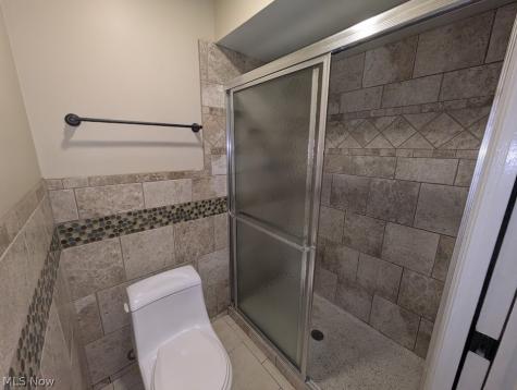25 Trenton Square Euclid OH 44143