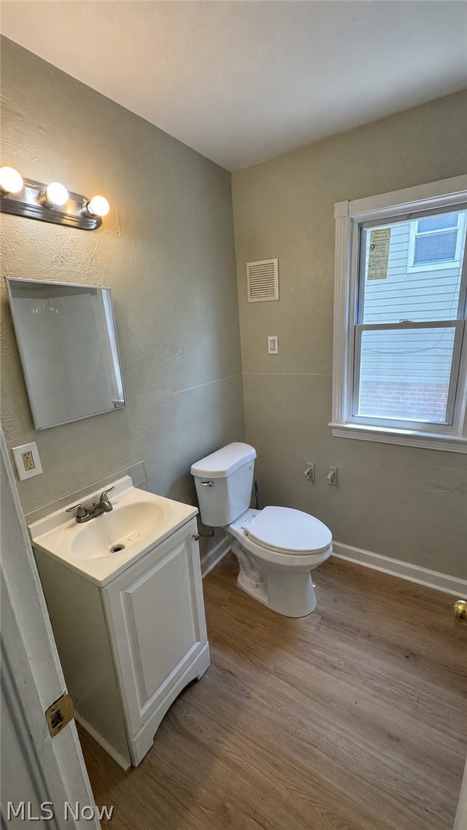 11825 Avon Avenue Cleveland OH 44105
