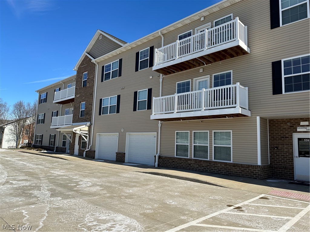 558 Colony Park Tallmadge OH 44278
