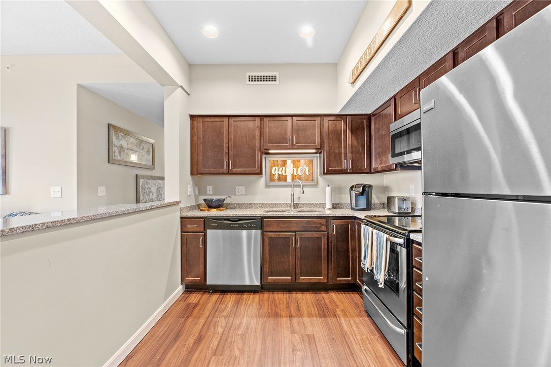 558 Colony Park Tallmadge OH 44278