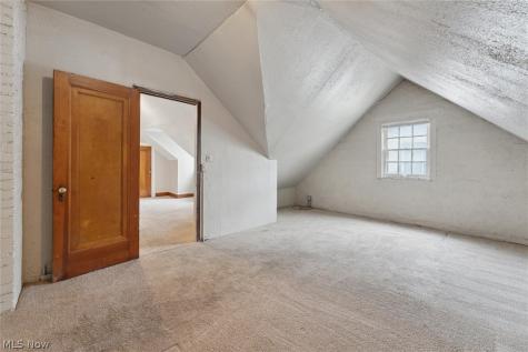 13108 Cedar Road Cleveland Heights OH 44118