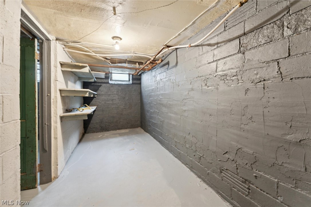 13108 Cedar Road Cleveland Heights OH 44118