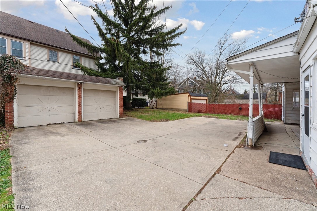 13108 Cedar Road Cleveland Heights OH 44118