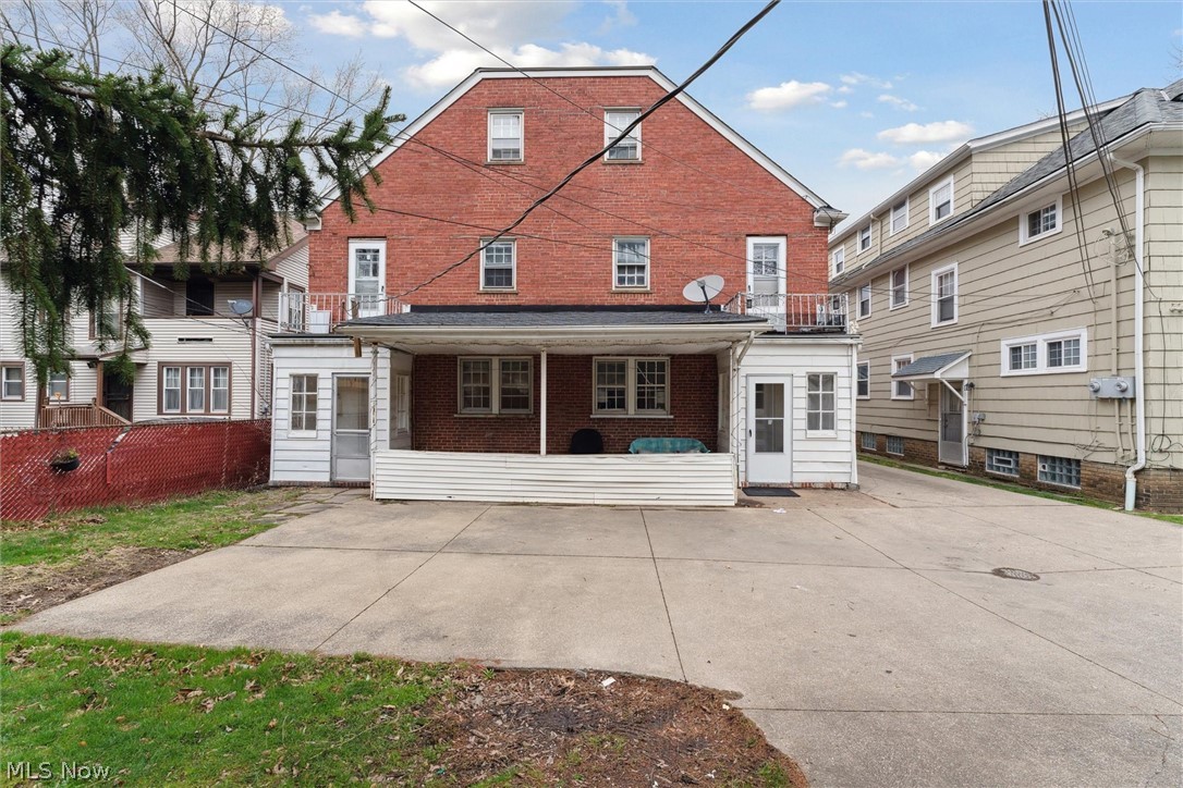 13108 Cedar Road Cleveland Heights OH 44118