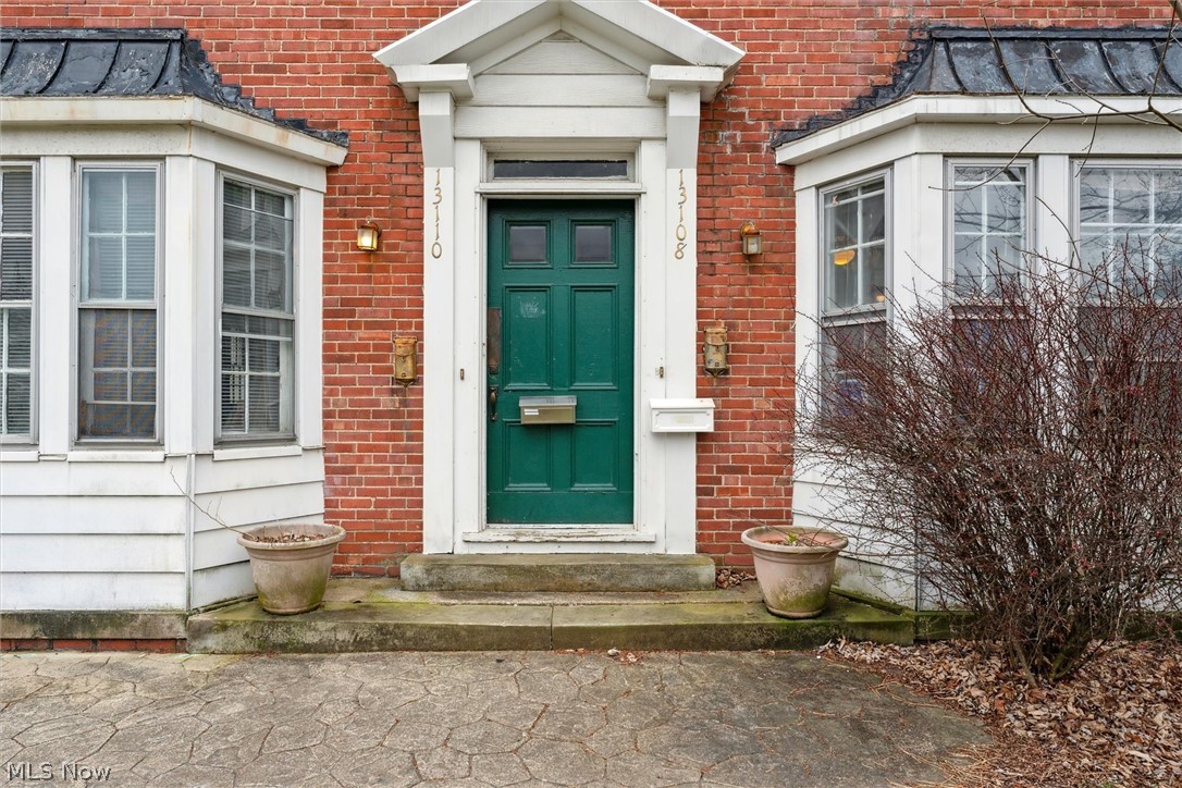 13108 Cedar Road Cleveland Heights OH 44118