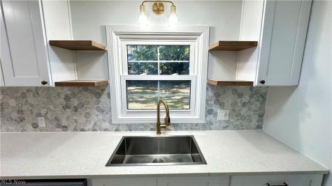 1271 Hereford Road Cleveland Heights OH 44118