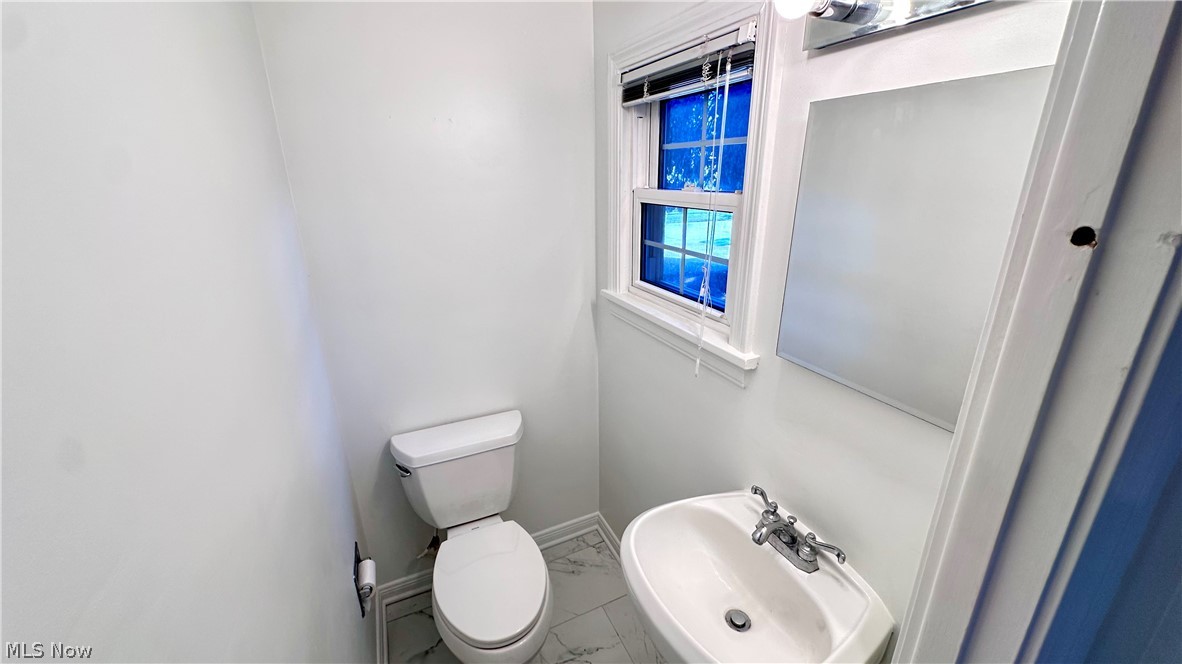 1271 Hereford Road Cleveland Heights OH 44118