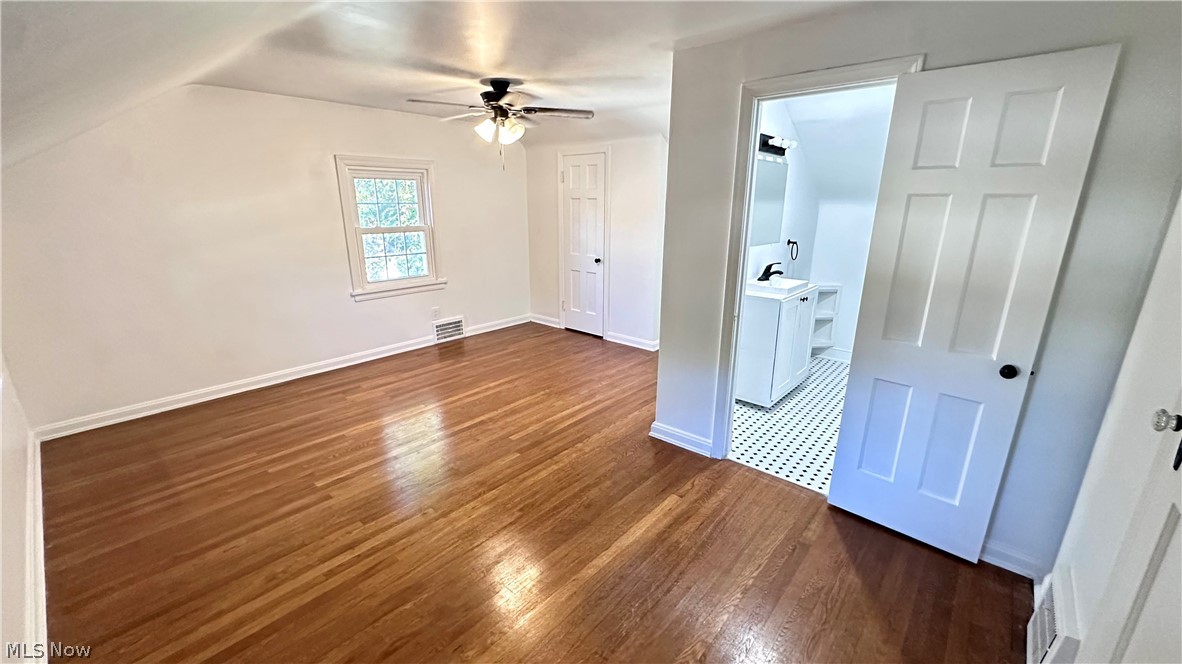 1271 Hereford Road Cleveland Heights OH 44118