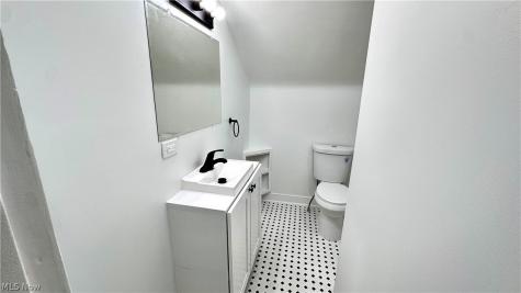 1271 Hereford Road Cleveland Heights OH 44118