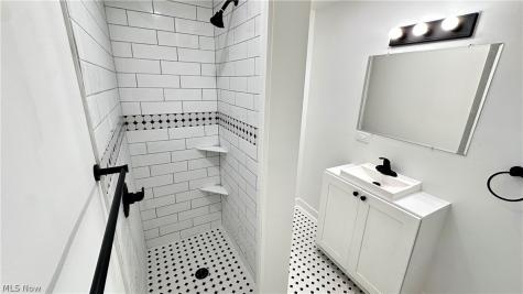 1271 Hereford Road Cleveland Heights OH 44118