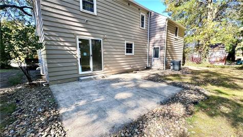 1271 Hereford Road Cleveland Heights OH 44118