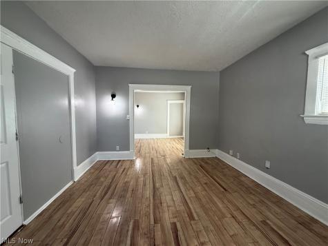 2602 Vega Avenue Cleveland OH 44113