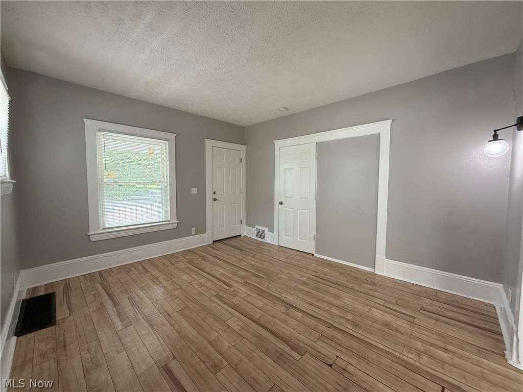 2602 Vega Avenue Cleveland OH 44113