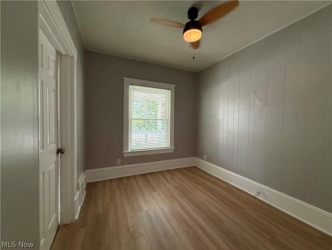 2602 Vega Avenue Cleveland OH 44113