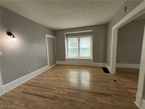 2602 Vega Avenue Cleveland OH 44113