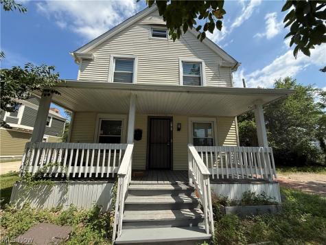 2602 Vega Avenue Cleveland OH 44113