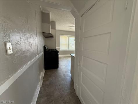 2602 Vega Avenue Cleveland OH 44113
