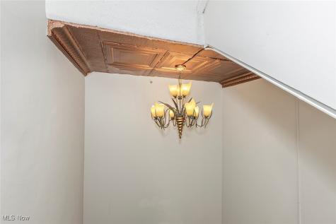 408 W Saint Clair Avenue Cleveland OH 44113