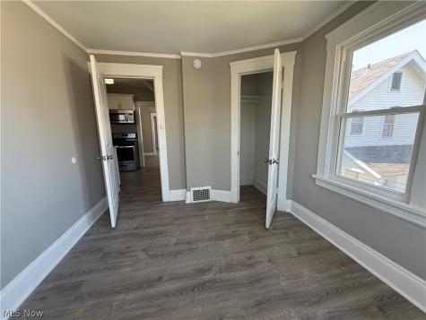 1265 Marlowe Avenue Lakewood OH 44107