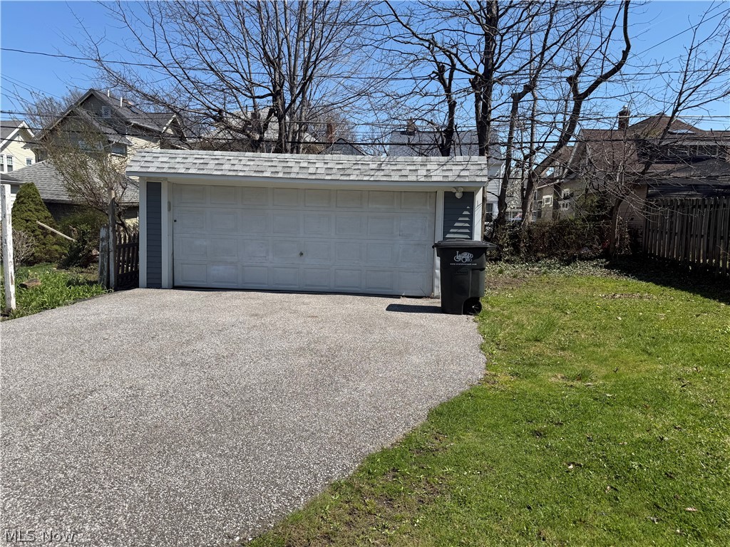 1265 Marlowe Avenue Lakewood OH 44107
