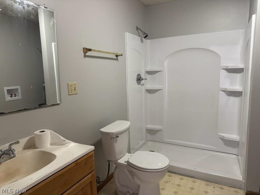 120 8th Drive NE New Philadelphia OH 44663