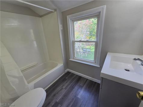 1364 Irene Road Lyndhurst OH 44124