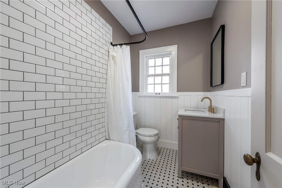 3707 Normandy Road Shaker Heights OH 44120